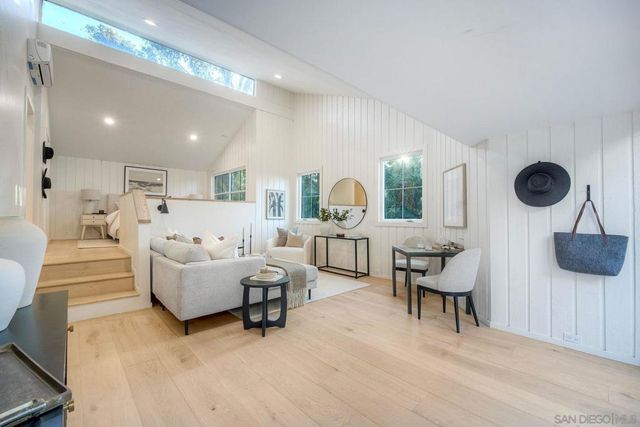 4316 Arcadia Dr, San Diego, CA 92103