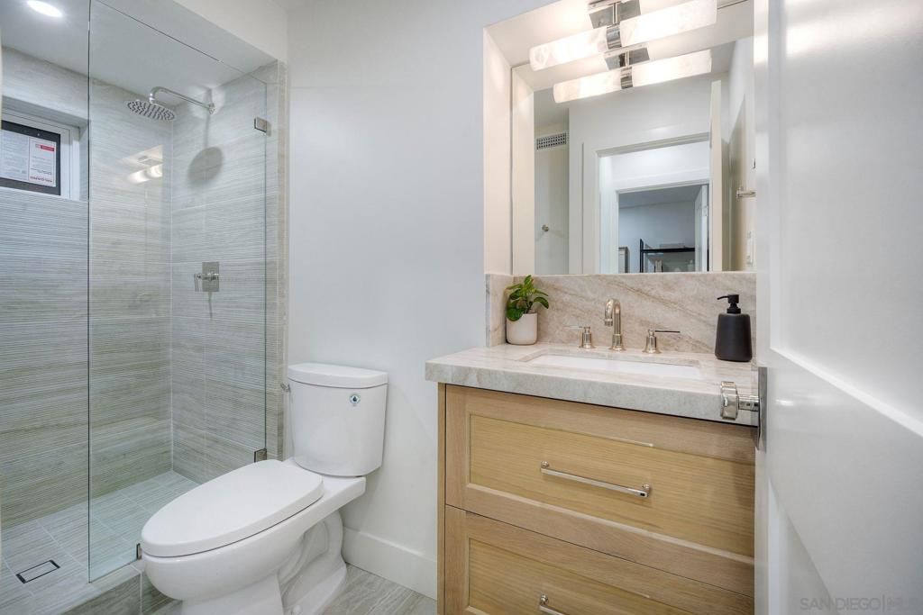 Image 36 of property listing at 4316 Arcadia Dr, San Diego, CA 92103