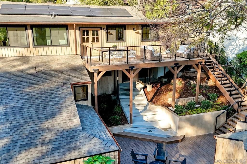 Image 9 of property listing at 4316 Arcadia Dr, San Diego, CA 92103