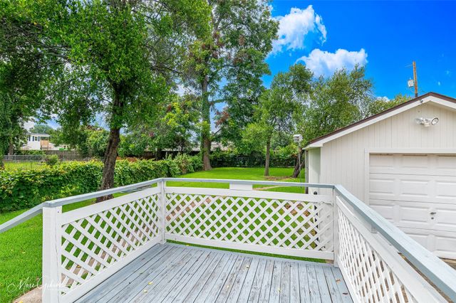 2320 Broadway Drive, Bossier City, LA 71111