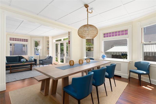 21 Division Street, Newport, RI 02840