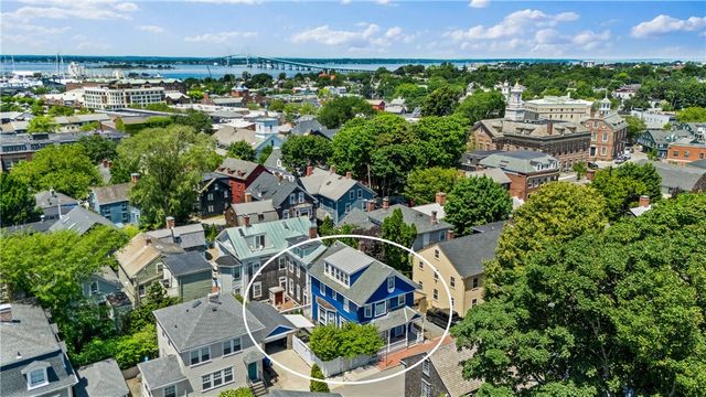 21 Division Street, Newport, RI 02840