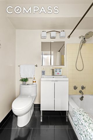 90 La Salle St Apt 8E, New York City, NY 10027