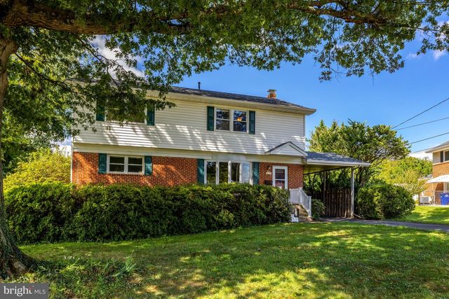 10244 DALE DR, Fairfax, VA 22030