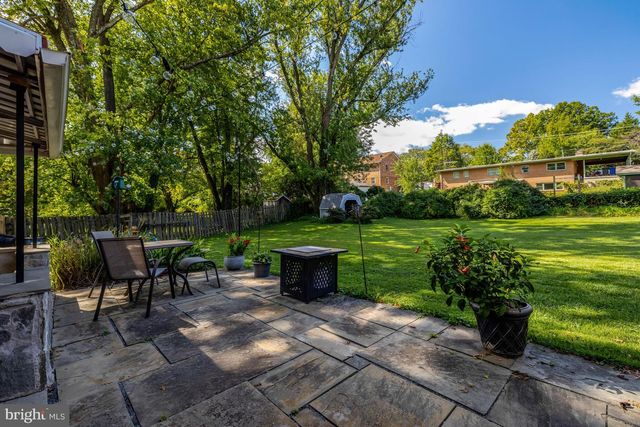 10244 DALE DR, Fairfax, VA 22030