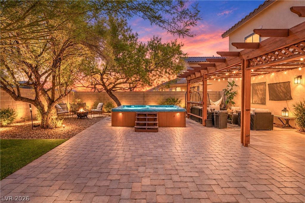 6228 Autumn Creek Drive, Las Vegas, NV 89130 — photo 2