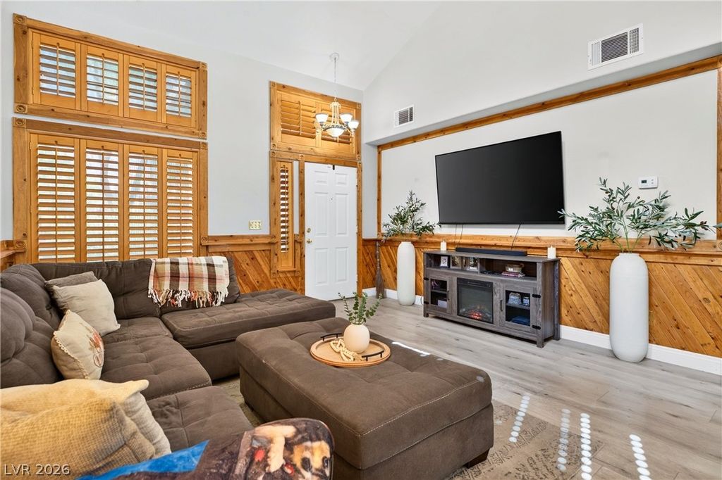 6228 Autumn Creek Drive, Las Vegas, NV 89130 — photo 4