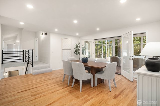 21221 SE 13th Place, Sammamish, WA 98075