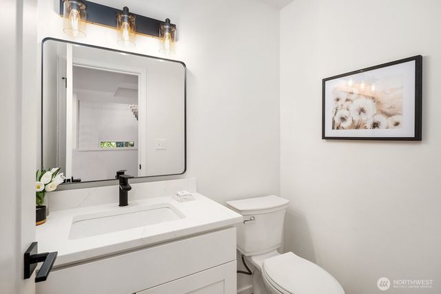 21221 SE 13th Place, Sammamish, WA 98075