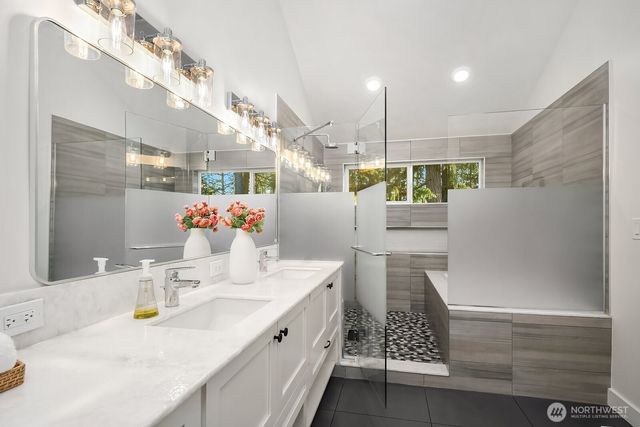 21221 SE 13th Place, Sammamish, WA 98075