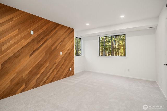 21221 SE 13th Place, Sammamish, WA 98075