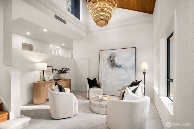 21221 SE 13th Place, Sammamish, WA 98075