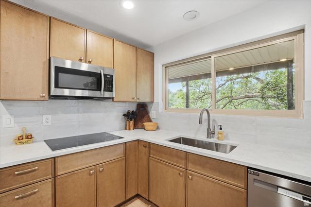 4625 PORTER AVE, Ogden, UT 84401