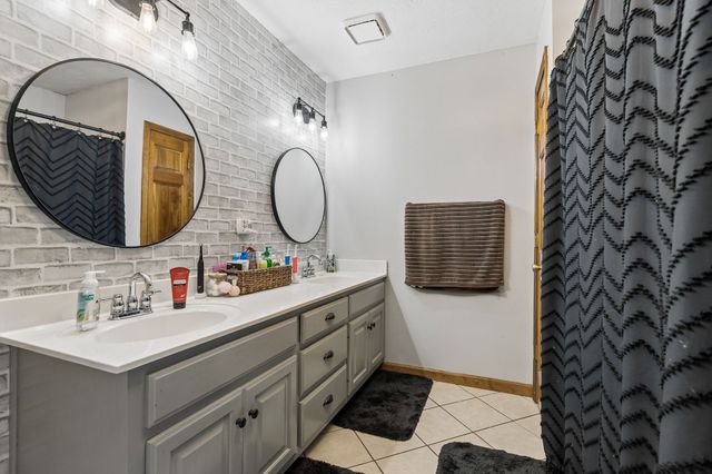 23 Elmwood Blvd, Carthage, TN 37030