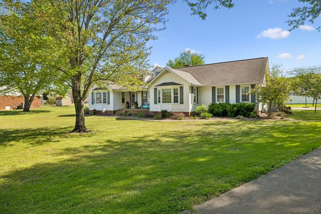 23 Elmwood Blvd, Carthage, TN 37030