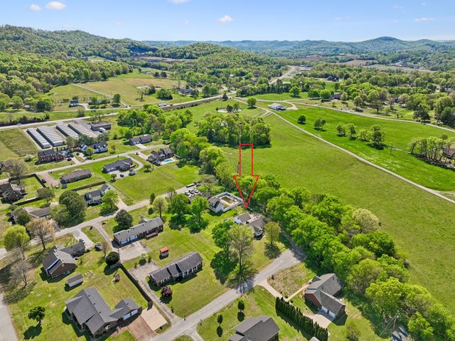 23 Elmwood Blvd, Carthage, TN 37030