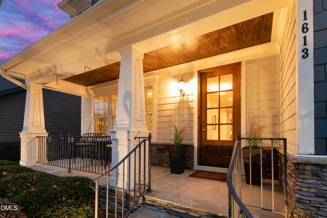 1613 Doubles Court, Raleigh, NC 27609