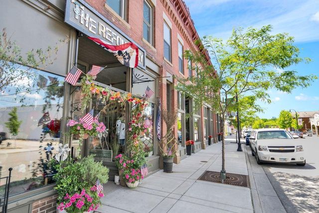 1015 Legacy Drive, Delano, MN 55328