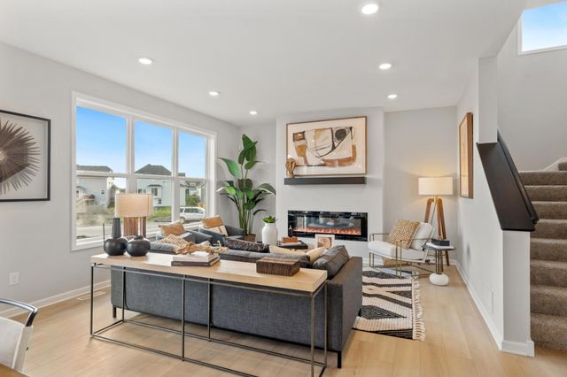 1015 Legacy Drive, Delano, MN 55328