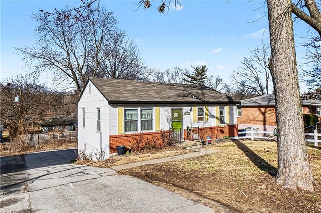 3936 N Spruce Avenue, Kansas City, MO 64117