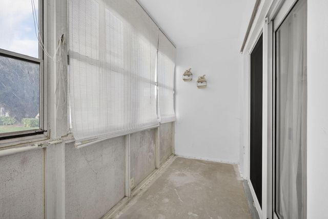 193 Easthampton I, West Palm Beach, FL 33417