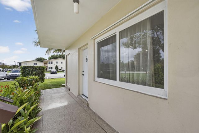 193 Easthampton I, West Palm Beach, FL 33417