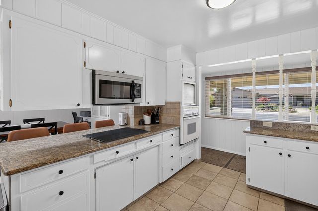 731 Birchwood Dr, Lodi, CA 95240