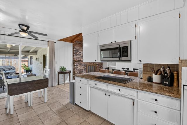 731 Birchwood Dr, Lodi, CA 95240