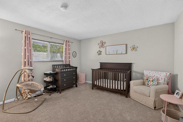 731 Birchwood Dr, Lodi, CA 95240