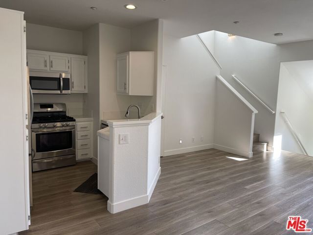 3605 Orangewood, Irvine, CA 92618