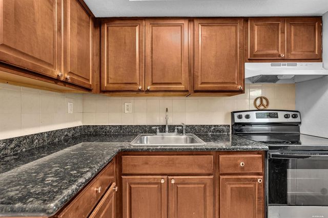 626 SW 14TH Avenue 212, Fort Lauderdale, FL 33312