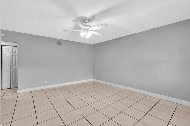 626 SW 14TH Avenue 212, Fort Lauderdale, FL 33312