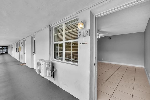 626 SW 14TH Avenue 212, Fort Lauderdale, FL 33312