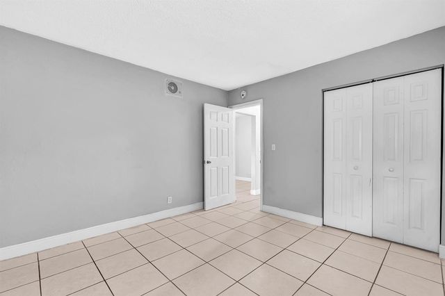 626 SW 14TH Avenue 212, Fort Lauderdale, FL 33312