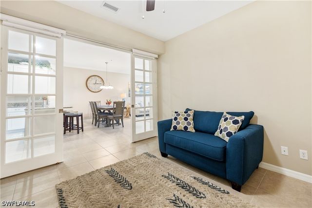 9441 Benvenuto CT 102, Naples, FL 34119