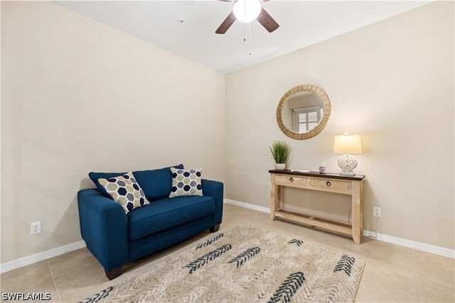 9441 Benvenuto CT 102, Naples, FL 34119