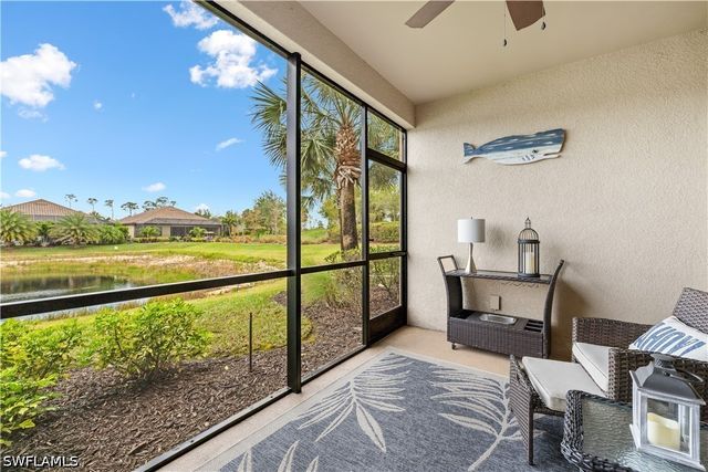 9441 Benvenuto CT 102, Naples, FL 34119