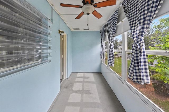 8555 112TH STREET N 204, Seminole, FL 33772