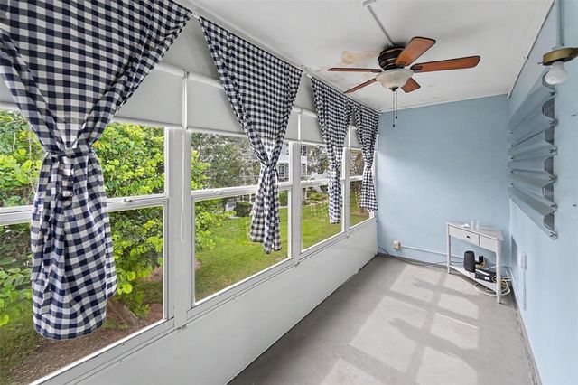 8555 112TH STREET N 204, Seminole, FL 33772