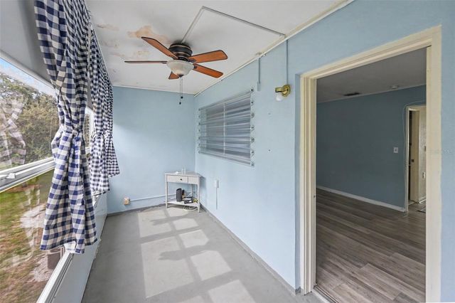 8555 112TH STREET N 204, Seminole, FL 33772