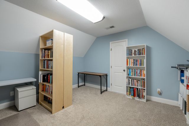 3600 Willow Lake Circle, Chattanooga, TN 37419