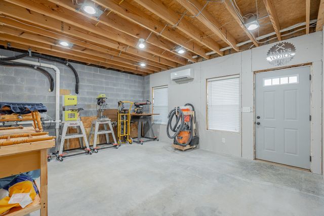 3600 Willow Lake Circle, Chattanooga, TN 37419
