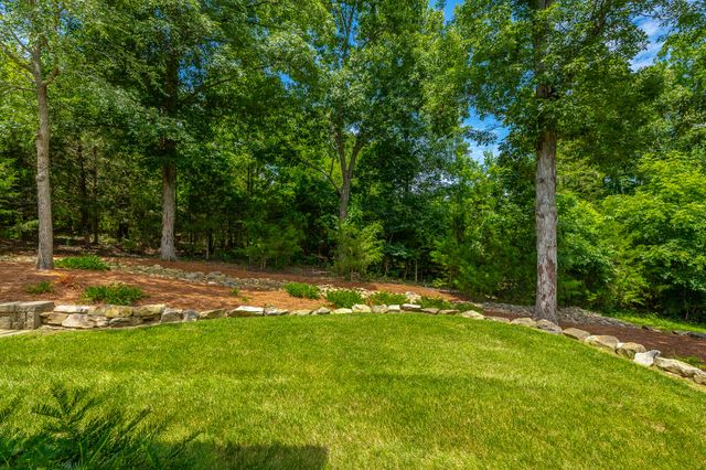 3600 Willow Lake Circle, Chattanooga, TN 37419