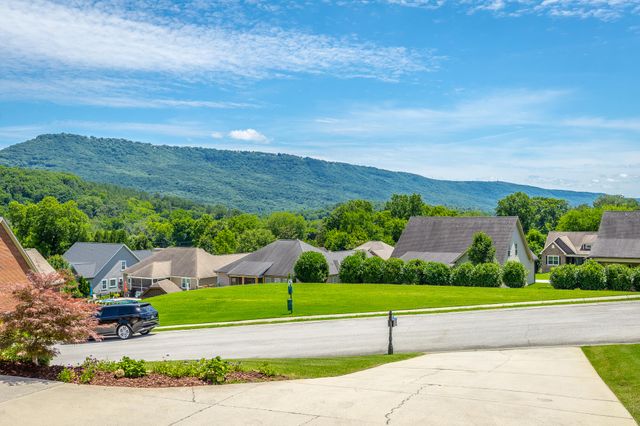 3600 Willow Lake Circle, Chattanooga, TN 37419