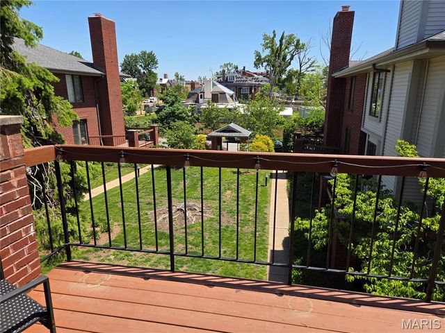 433 Clara Avenue 12, St Louis, MO 63112