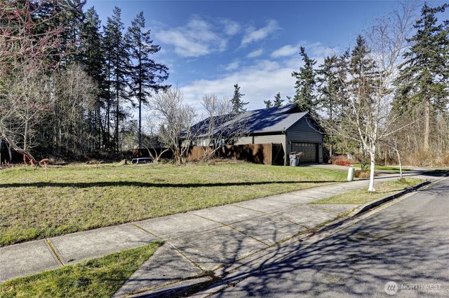 1951 Eddy Street, Port Townsend, WA 98368