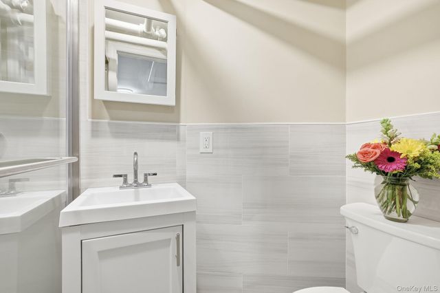 520 River Avenue 1, Pelham, NY 10803