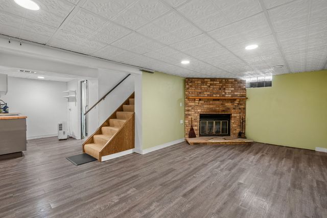3413 34th Avenue, Moline, IL 61265