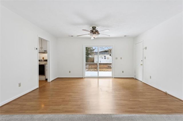 1604 Colonial AVE, Smithfield, VA 23430