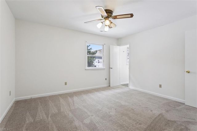 1604 Colonial AVE, Smithfield, VA 23430